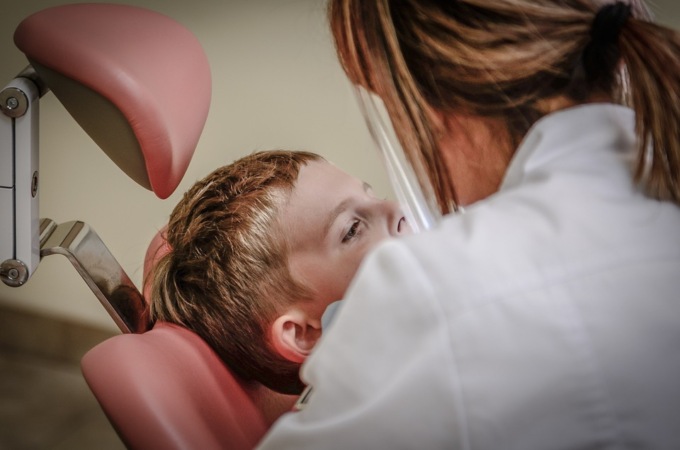 Perché correggere i denti storti, parola all’ortodonzia