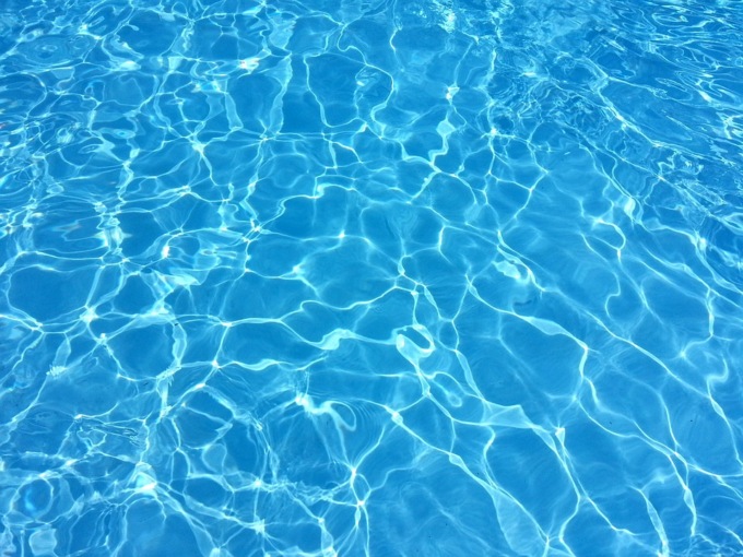I vantaggi del nuoto per i bambini, uno sport da praticare