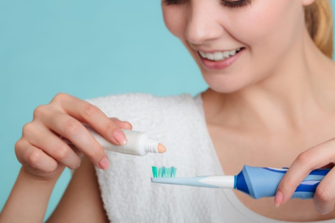Dentifricio, una storia che parte da lontano