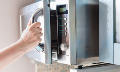 Vantaggi e svantaggi del forno a microonde