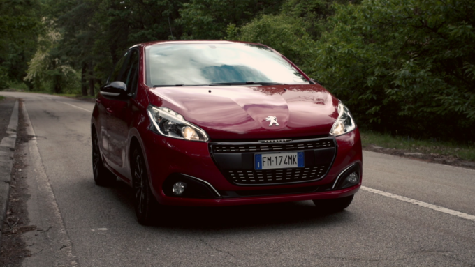 Peugeot 208 Black Line, una limited edition da 1.200 esemplari