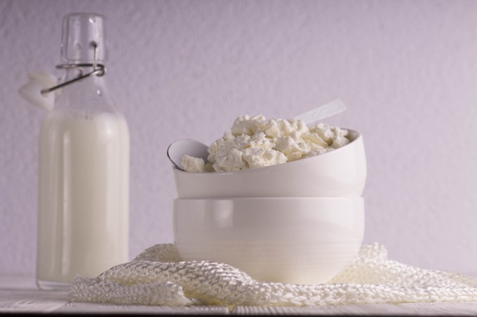 Ricetta quadrotti di spuma di ricotta al limone