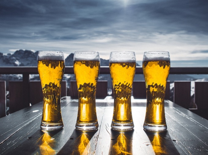 Storia della birra, la regina dei brindisi