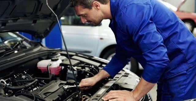 Bonus revisione auto 2023, via alle domande: cosa fare