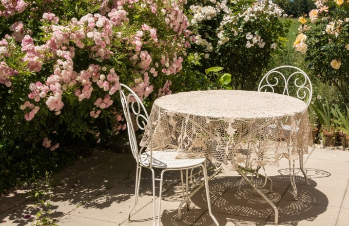 Come avere un terrazzo fiorito da marzo a novembre