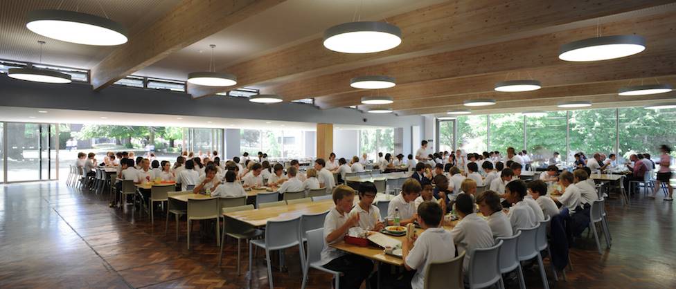 Mensa scolastica, a Rozzano è gratis per tutti