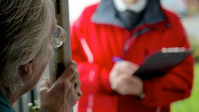 Attenzione agli sciacalli del Coronavirus: ti offrono test gratis, poi ti derubano