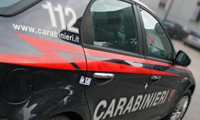 Bombe carta nel Trevigiano, l’obiettivo era un’impiegata: esplosione della sua auto