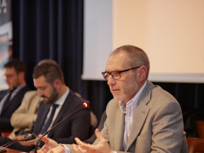 Venetex in aiuto degli imprenditori: “Gli euro? Lasciateli nel conto corrente”