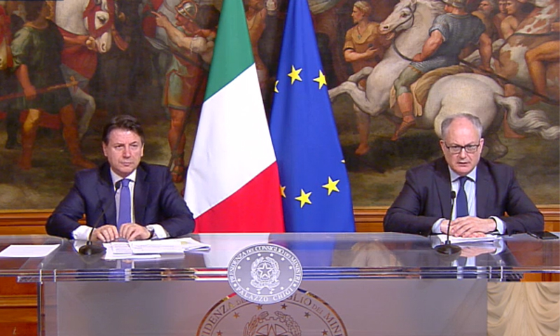 Conte: altri 4.3 miliardi per i Comuni e 400 milioni per chi non ha più i soldi per fare la spesa