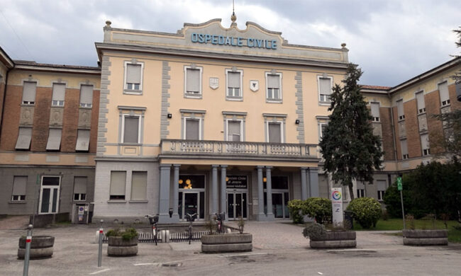 Infermiera si getta nel fiume, lavorava nel reparto di Terapia intensiva