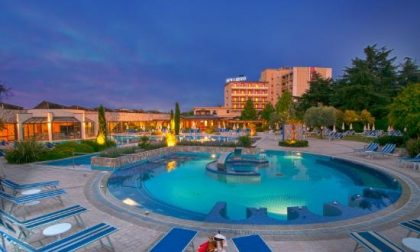 Montegrotto Terme, hotel nei guai: piscine e sauna aperte nonostante i divieti