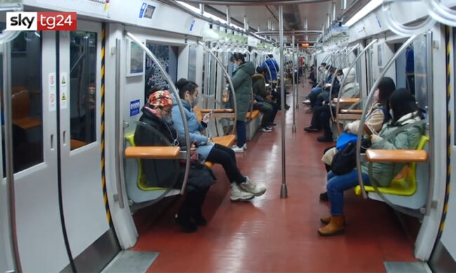 Un raggio di sole: la Cina torna al lavoro, a Lodi e in Piemonte scendono i contagi
