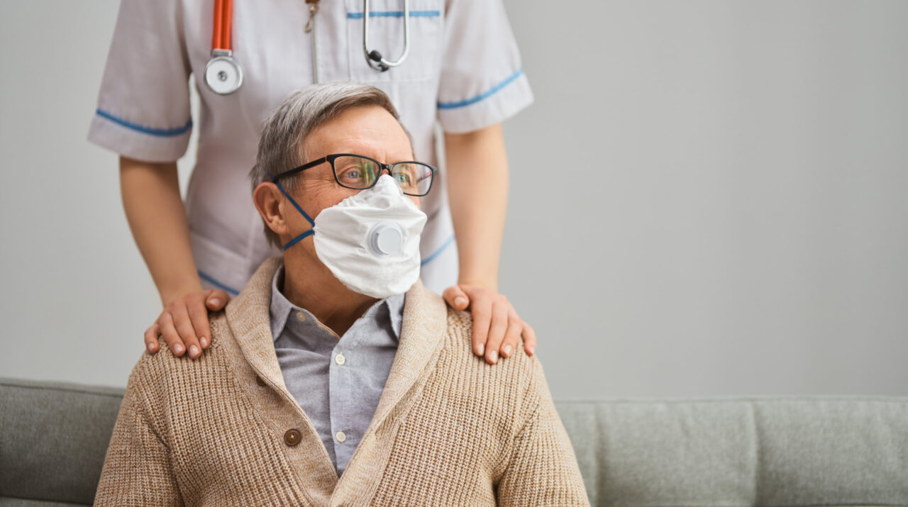 Case di riposo come polveriere, un’emergenza nell’emergenza coronavirus