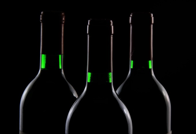 Alcool e coronavirus, occhio alla fake news