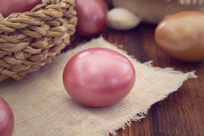 Pasqua senza uovo per tanti, effetto del Coronavirus