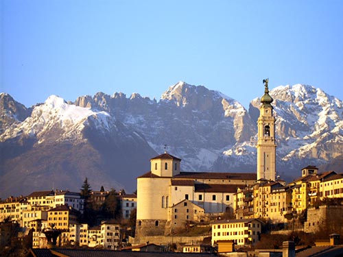 Pandemia: il Distretto turistico delle Dolomiti chiederà i danni alla Cina