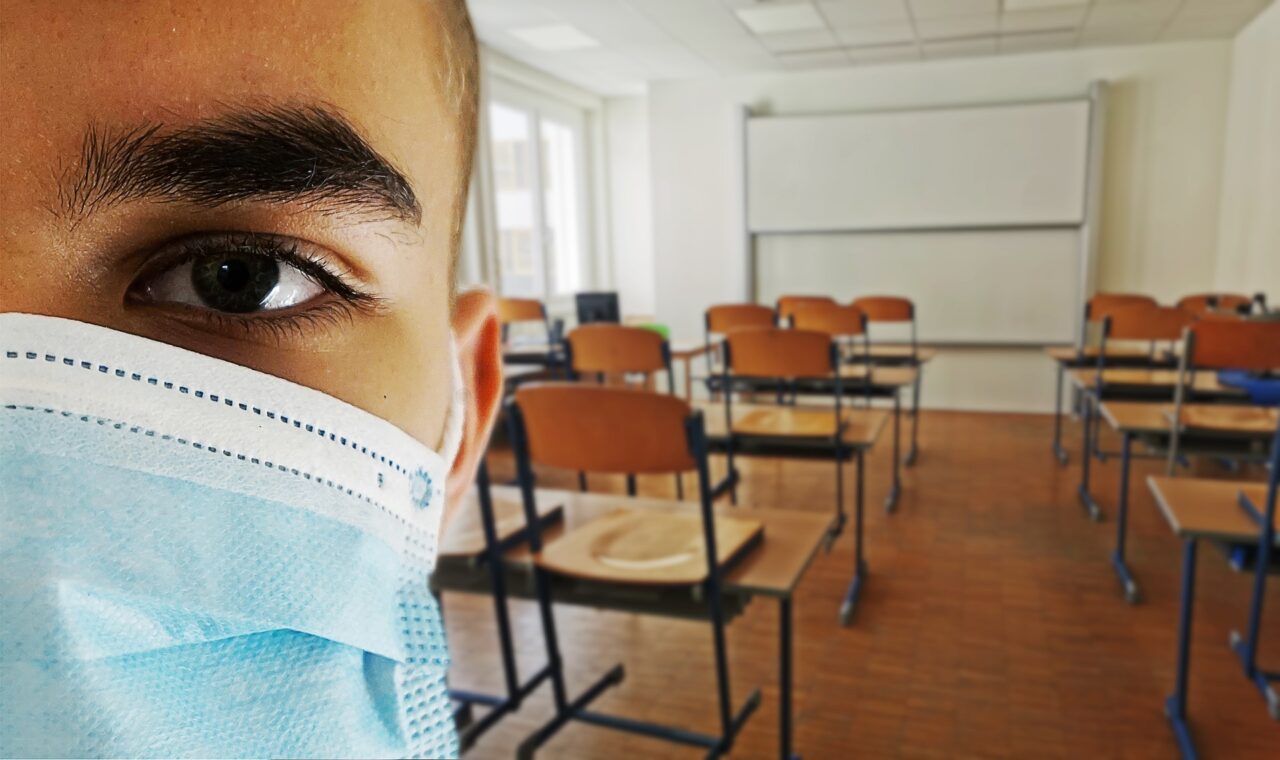 Rientro a scuola a settembre: le regole del Comitato tecnico-scientifico VIDEO