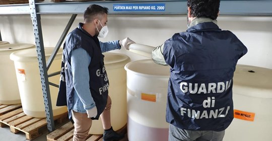 Operazione della Guardia di Finanza di Padova: sequestrate 400mila mascherine