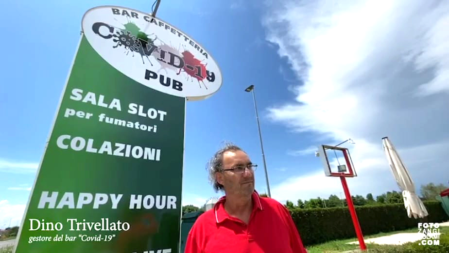 Apre un bar e lo chiama “Covid-19”, il sindaco fa oscurare l’insegna