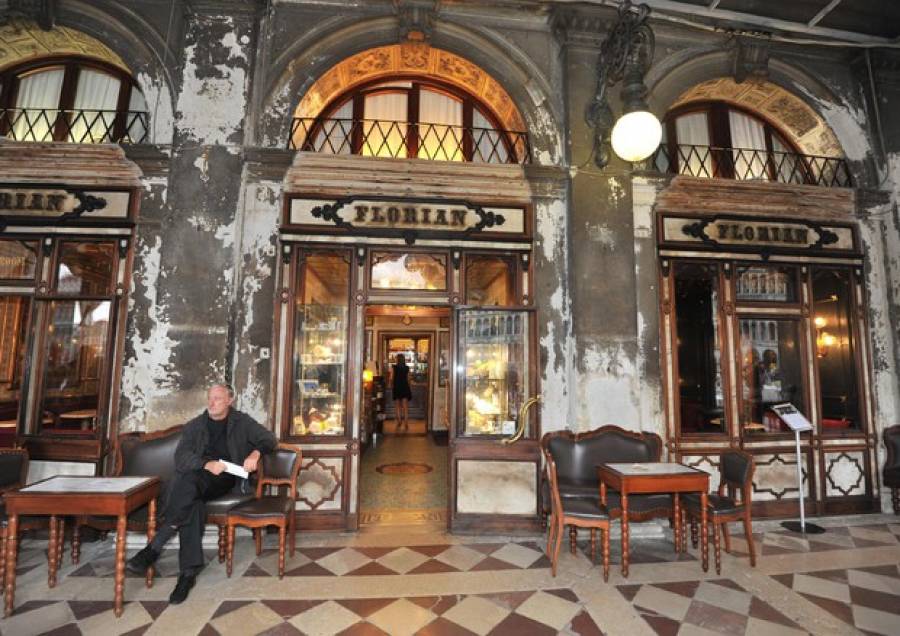 Venezia: il Florian riapre. “Quello che non riuscì alle guerre è riuscito ad un virus”