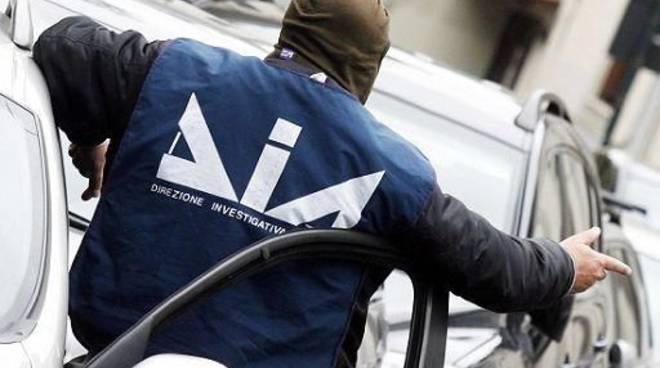 La ‘ndrangheta a Verona: 23 arresti, due sono dirigenti Amia