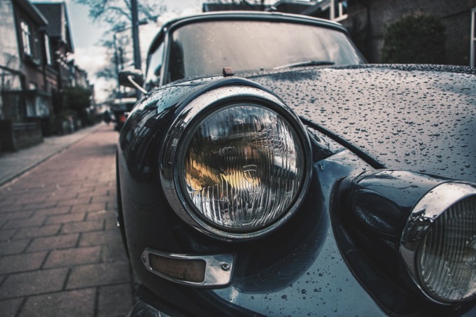 Auto in Italia, i dati dicono che è ora di cambiare