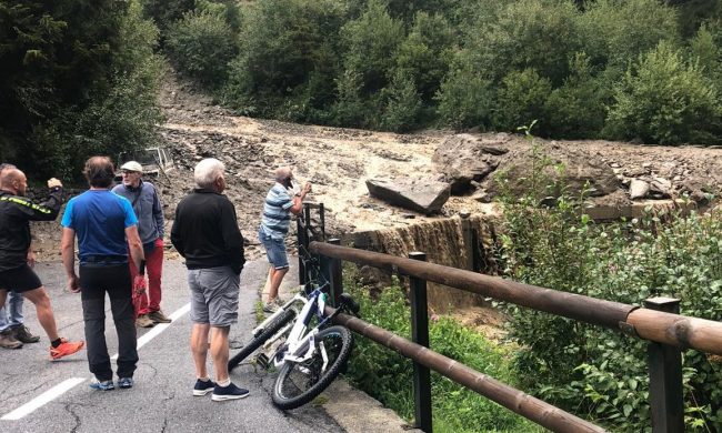 Frana in Valtellina: tre morti, ferito anche un bimbo di 5 anni VIDEO