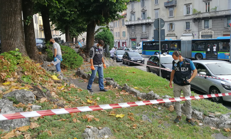 Parroco ucciso a Como: è stato accoltellato in piazza