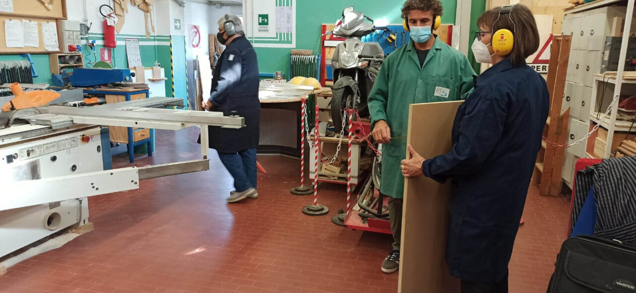 I banchi monoposto? Scuola veneta se li fa da sola e risparmia 110mila euro
