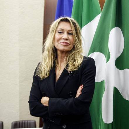 Rizzoli: “Scuola, dal Governo solo caos”