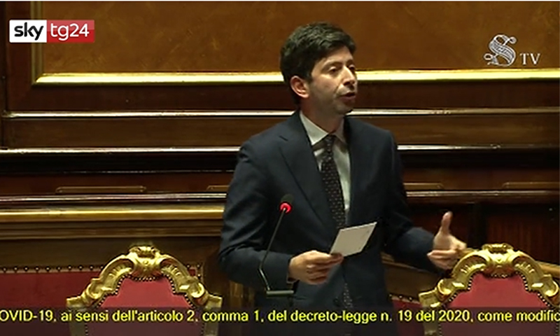 Il Ministro della Salute: “Prime dosi del vaccino già entro fine anno”