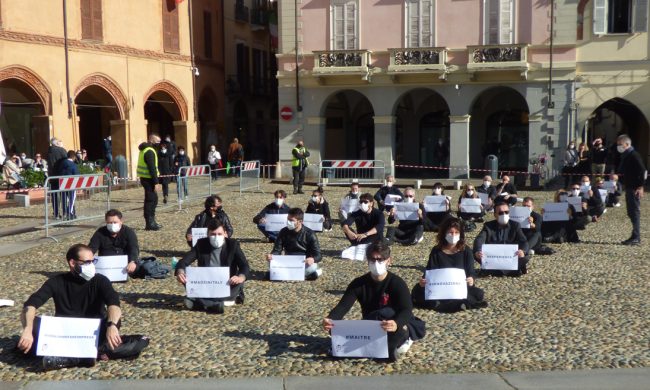 La rabbia dei ristoratori andata in scena in 15 diverse piazze