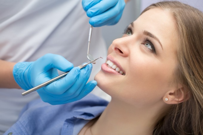 È sicuro andare dal dentista durante l’emergenza COVID-19?