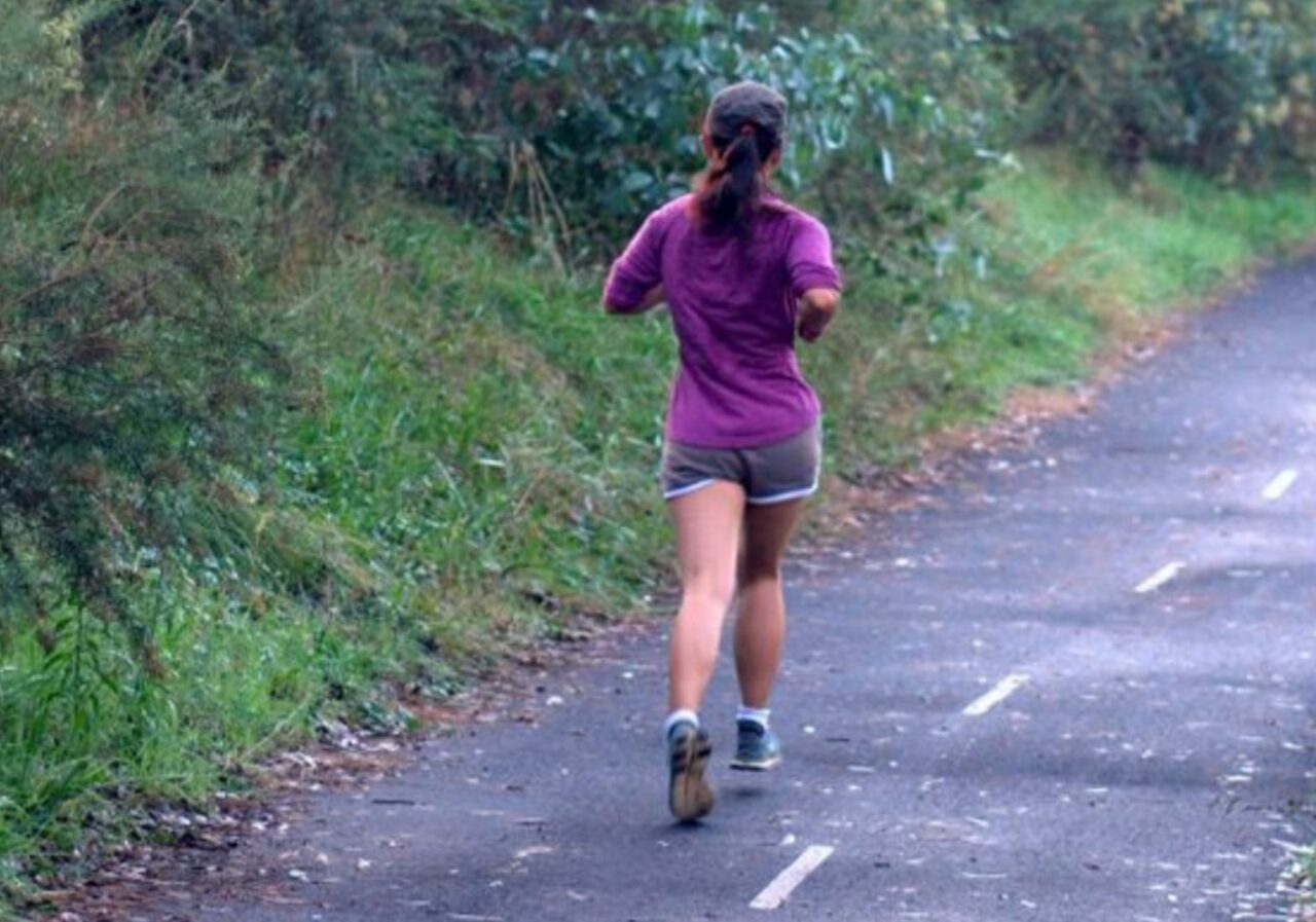 Chi fa jogging o footing non deve indossare la mascherina