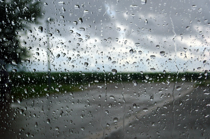 Maltempo in Veneto, il picco atteso domani: allerta rossa nel Piave Pedemontano
