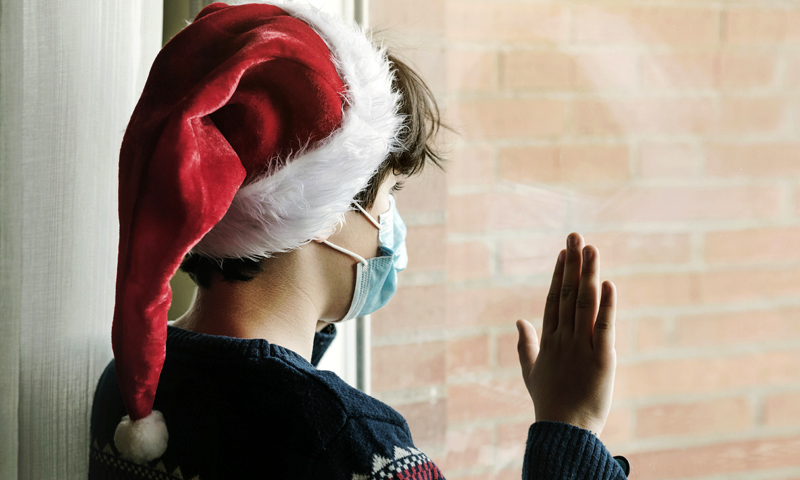 Bimbo scrive a Conte: “Può fare un’autocertificazione speciale per Babbo Natale?”