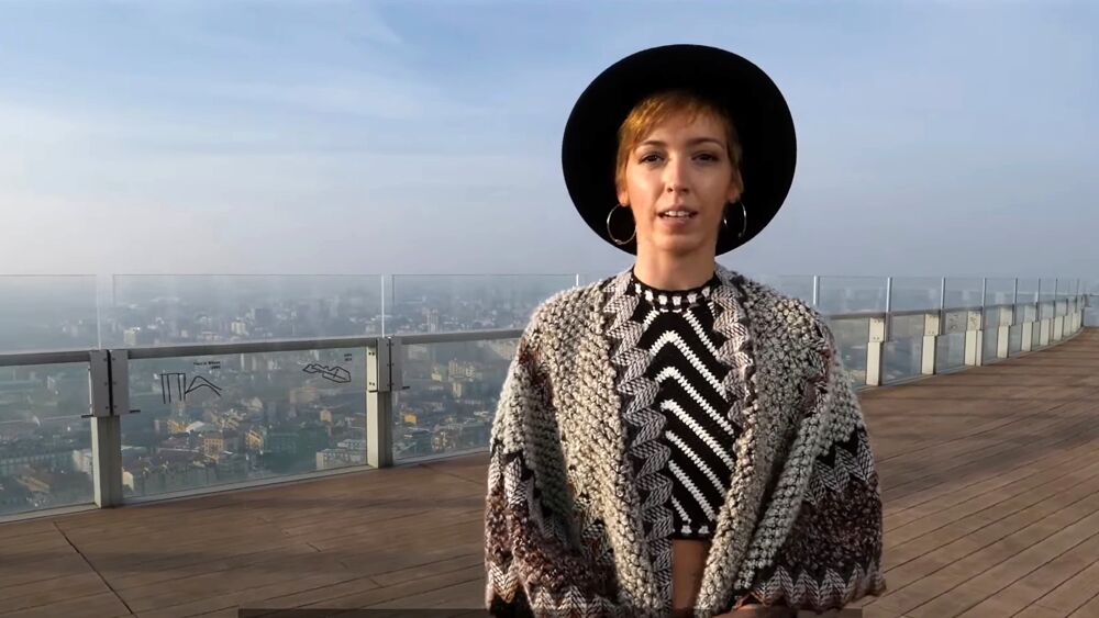 Martina “scalza” Ibra: la 26enne malata di cancro nuova testimonial contro il Covid