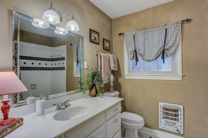 Illuminazione del bagno, un ruolo chiave per la casa