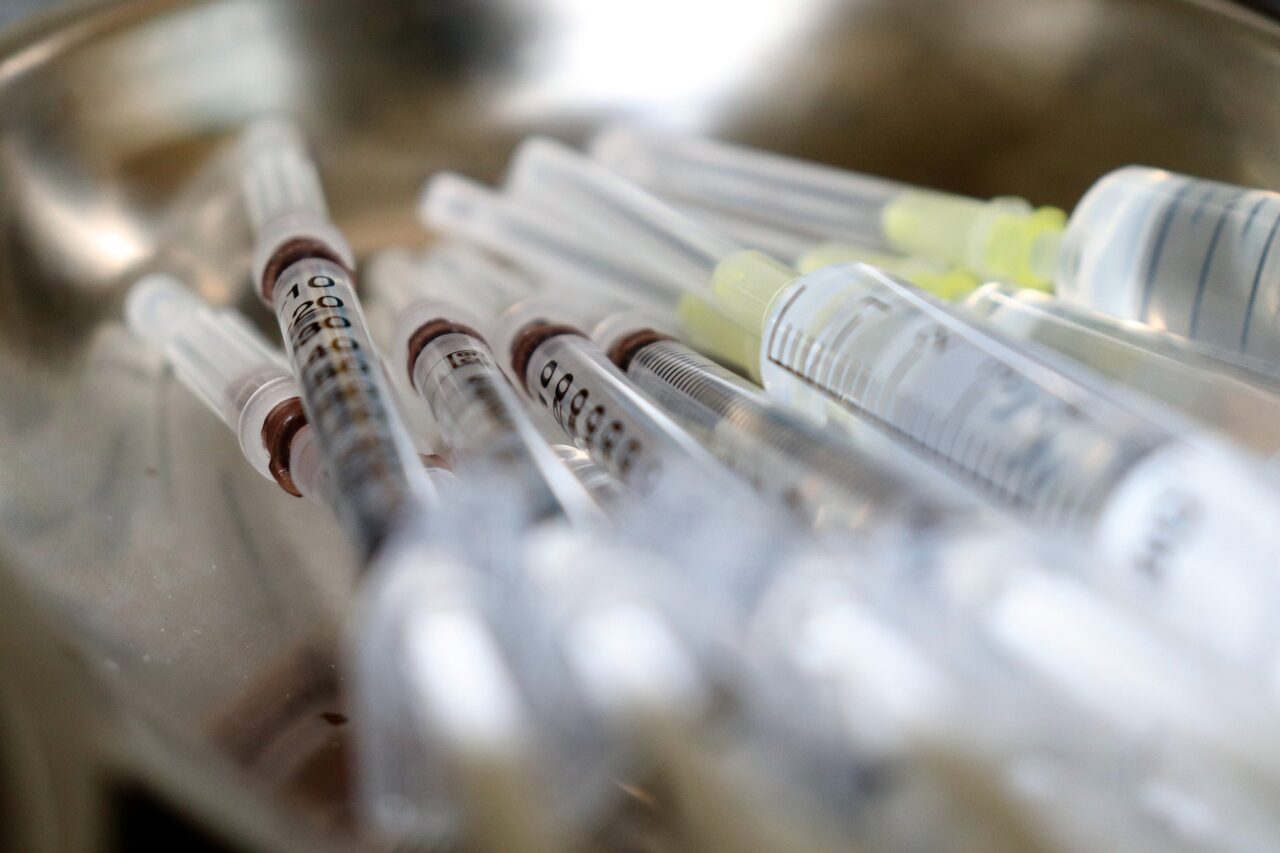 Ricordate che fatica avere i vaccini antinfluenzali? Ora si scopre che un milione di dosi sono inutilizzate