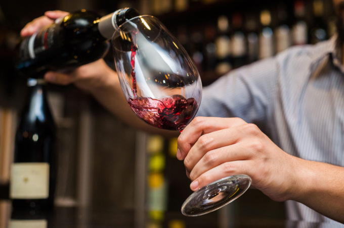 I dazi di Trump colpiscono i vini italiani: “Un miliardo di danni per l’export”