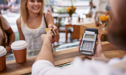 FAQ Cashback Natale: avete capito tutto su come ottenere il rimborso pagando con carte e bancomat?