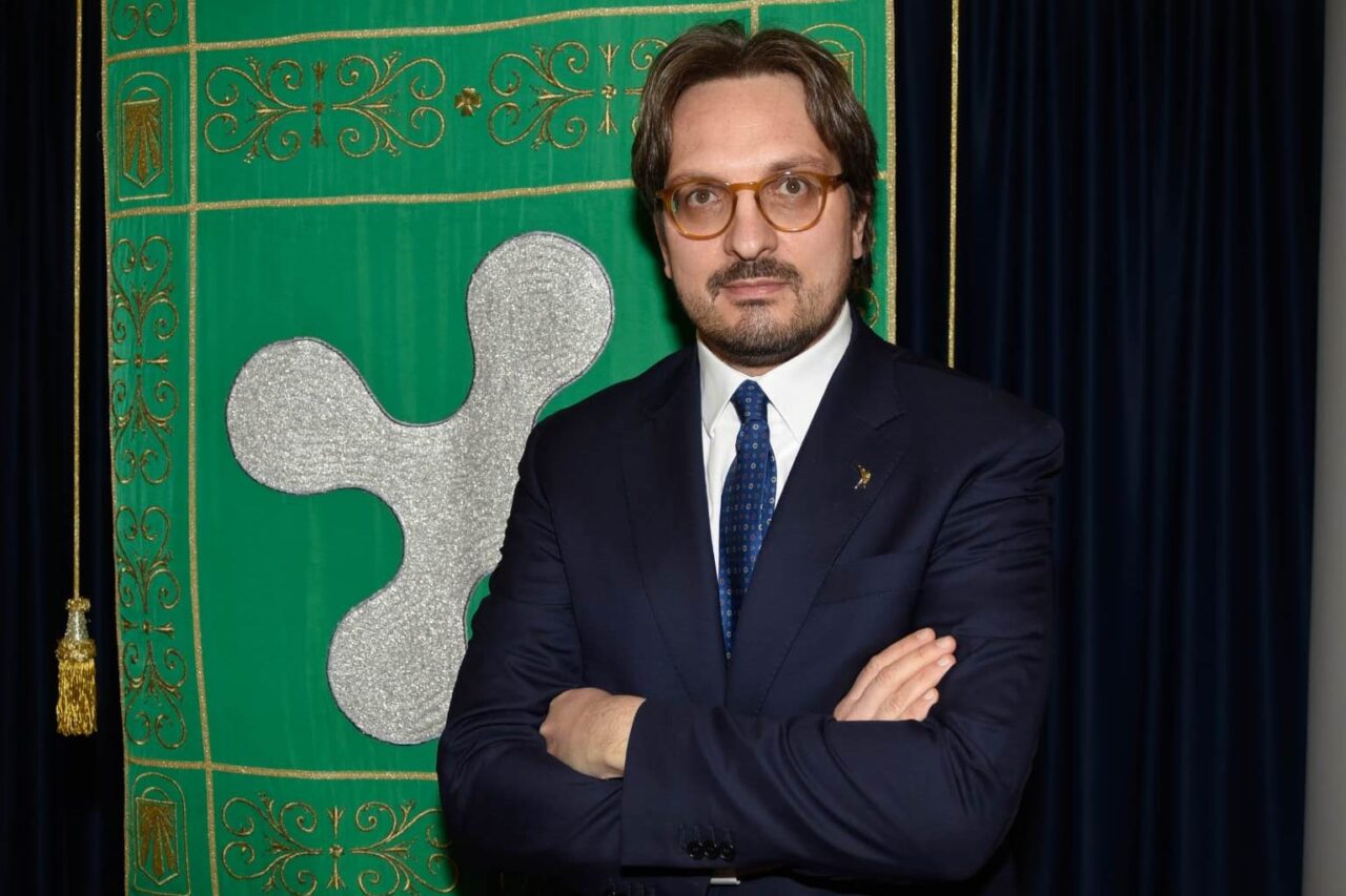Lombardia zona rossa, il neo assessore Guidesi: “Il Governo sblocchi i fondi per le imprese”