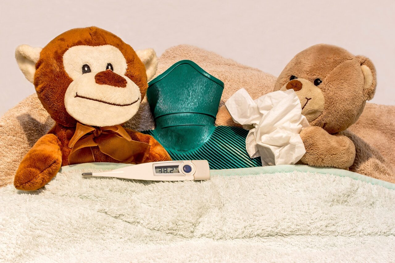 Il Covid potrebbe diventare un semplice raffreddore. E intanto l’influenza quest’anno è sparita
