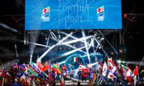 Mondiali Cortina 2021: pioggia, neve e pandemia non fermano lo show di apertura