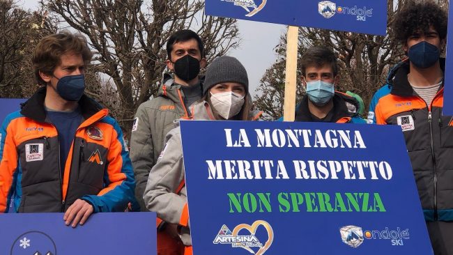 Popolo della Montagna manifesta a Cuneo: c’è anche il governatore Cirio
