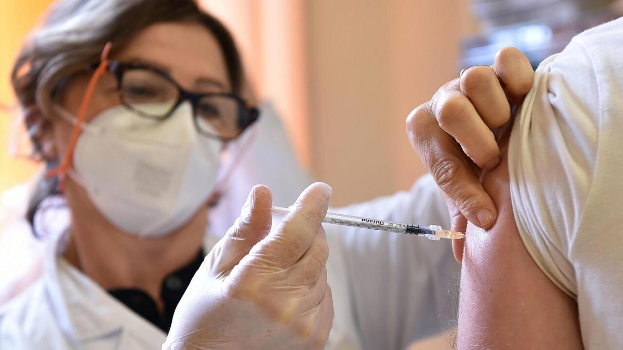 Vaccinazioni over 70 al via in Veneto, coinvolti i medici di famiglia