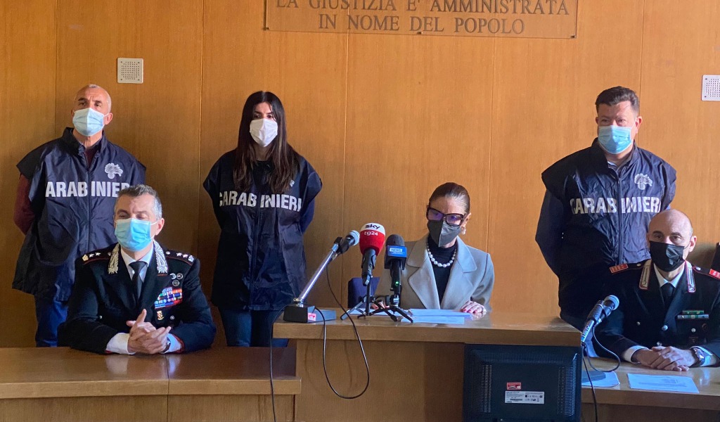 Caso furbetti del vaccino a Biella: 23 indagati, la conferenza stampa