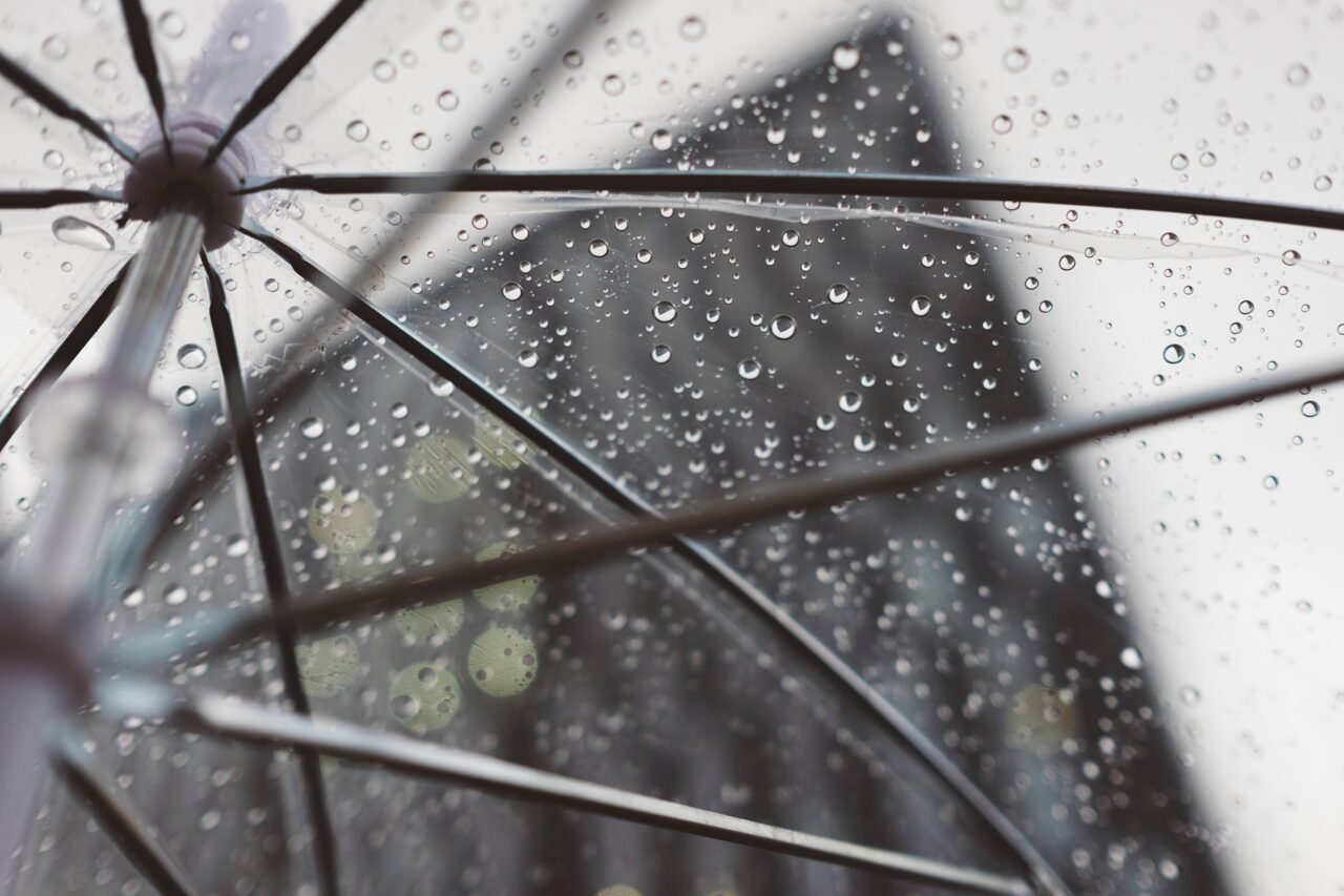 Torna (finalmente) la pioggia in Lombardia | Meteo weekend