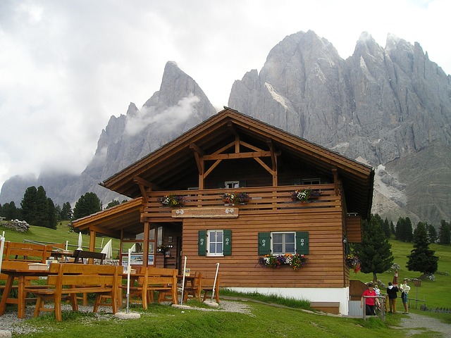 Covid, le regole per andare in montagna in questa estate 2021